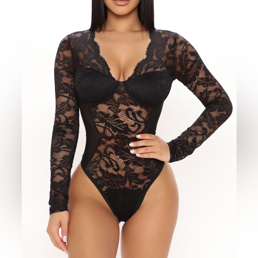 🖤 Lace Long Sleeve Bodysuit Sz Small